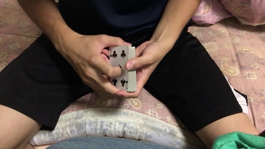 解説 片手だけでボトムカードの上にブレイクをとる方法